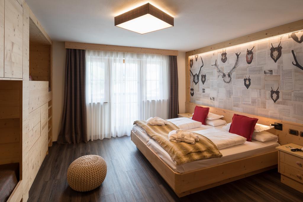Hotel Somont Selva di Val Gardena Exterior foto