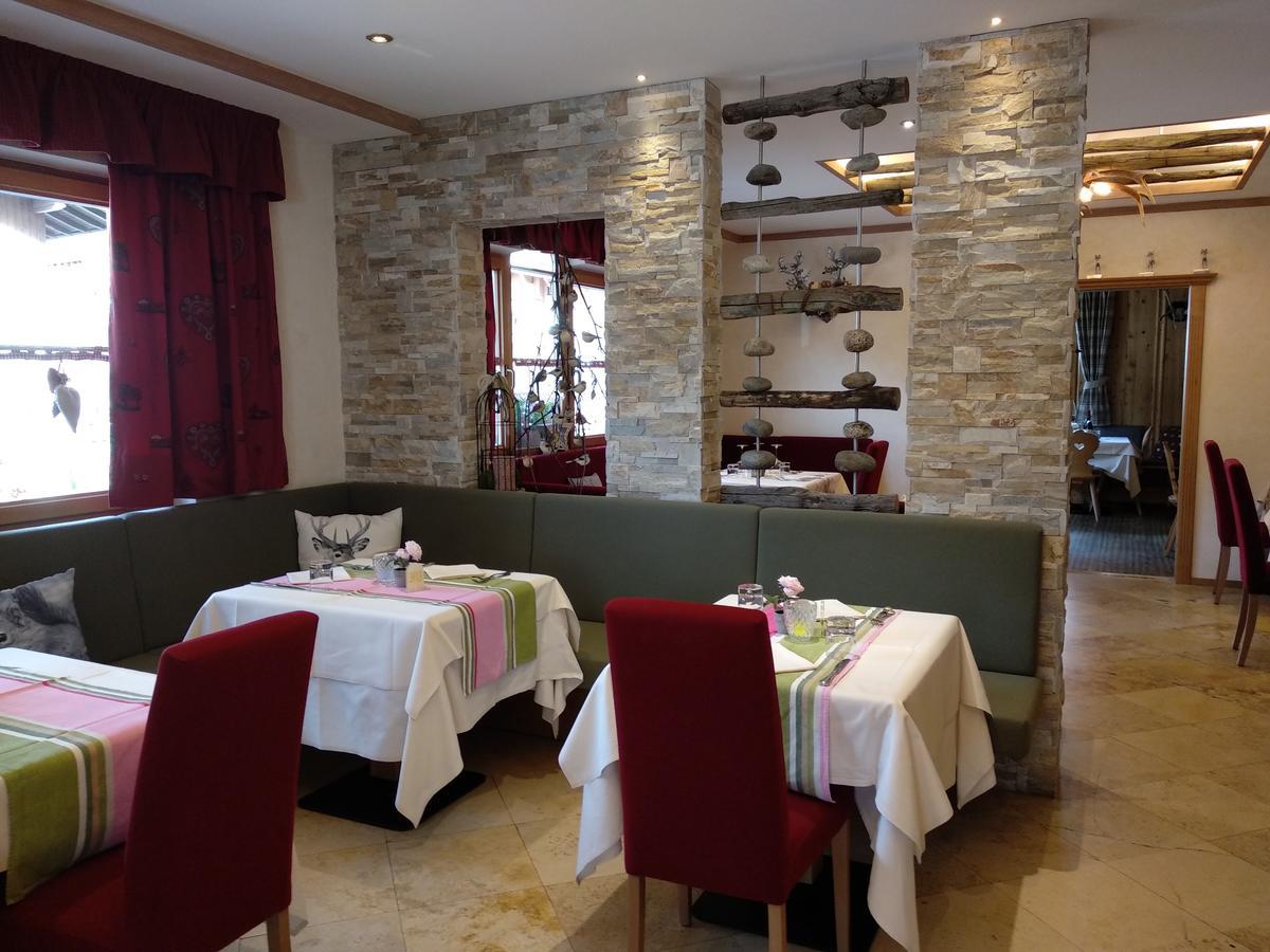 Hotel Somont Selva di Val Gardena Exterior foto